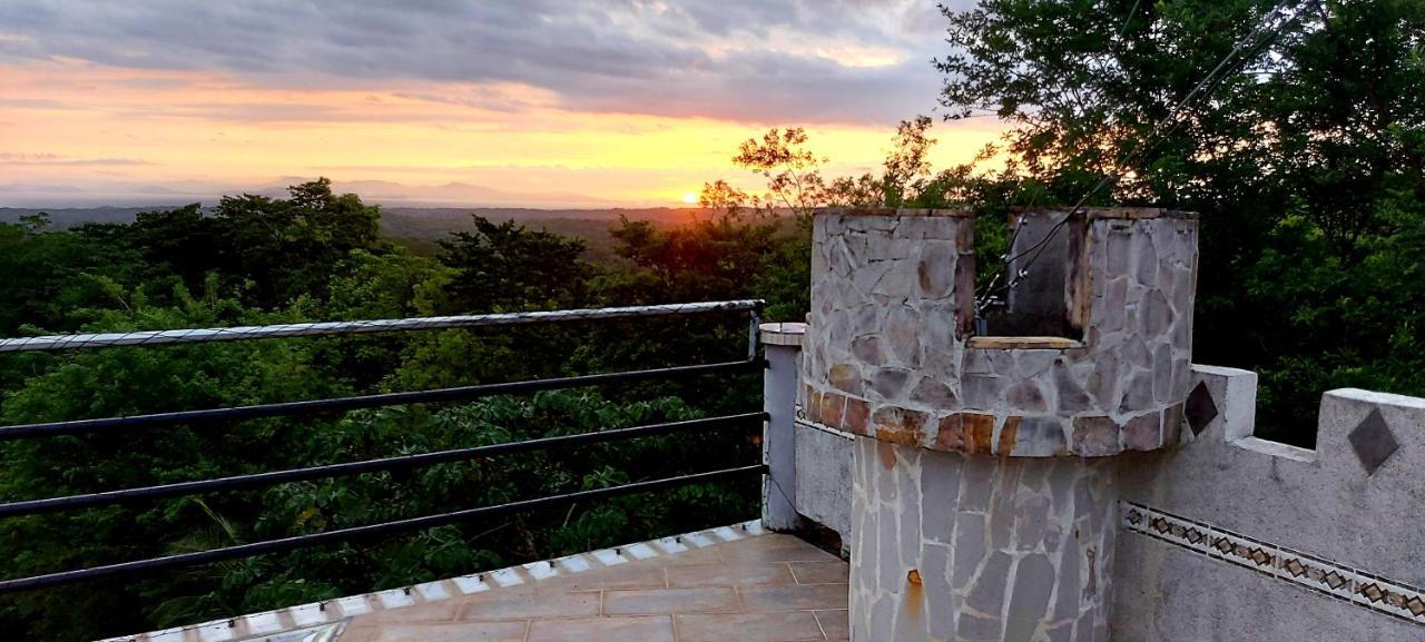 El Castillo Monte Campana Villa Puntarenas Eksteriør bilde